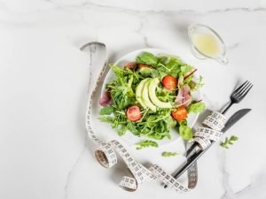 Dietas populares em 2025 para emagrecimento com suplementação