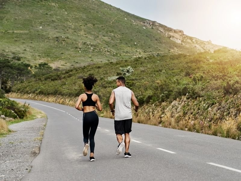 O que saber antes de comprar suplemento na farmácia de manipulação